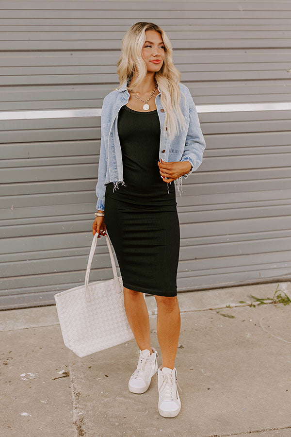 Simply Chic Ribbed Midi