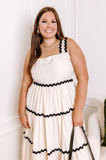 Patio Party Tiered Midi in French Vanilla Curves