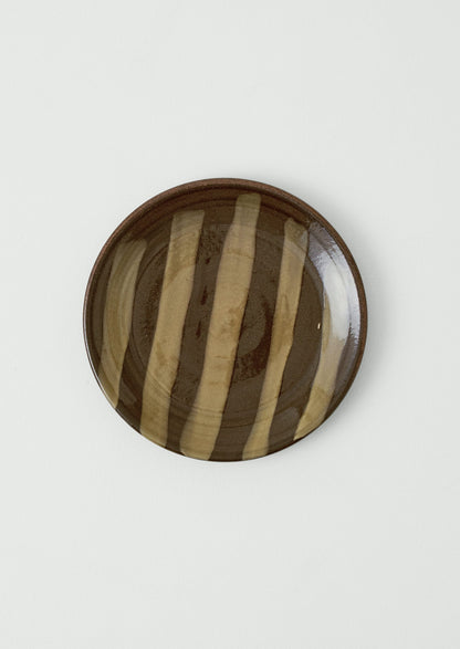 Lily Pearmain Stripe Plate | Peat/Terracotta