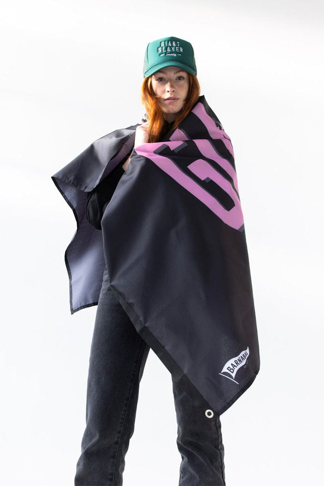 barnabas clothing - giant slayer banner on model